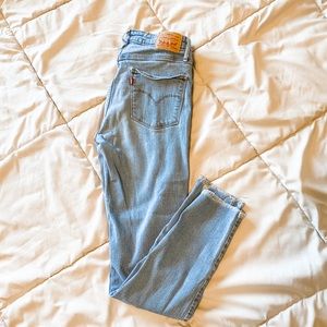 Women’s Levi’s